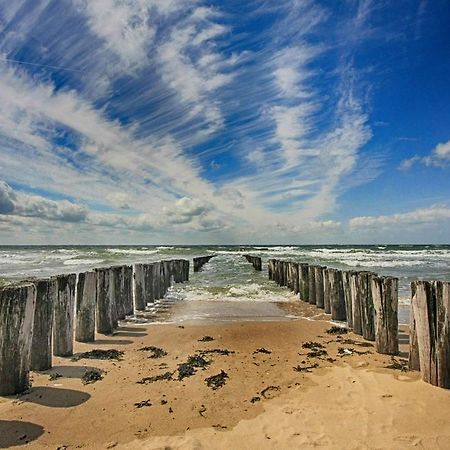 Maison A La Mer เรตรองเชอเมนต์ ภายนอก รูปภาพ
